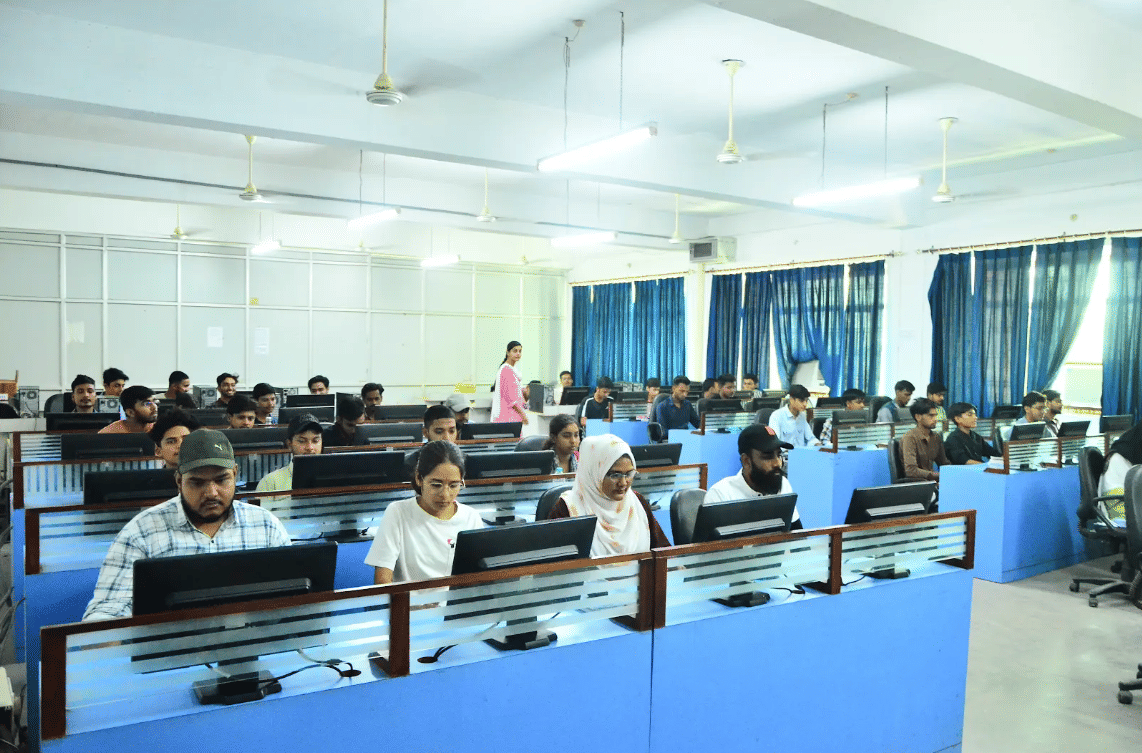 Integral University Lucknow Academic Building photo 15